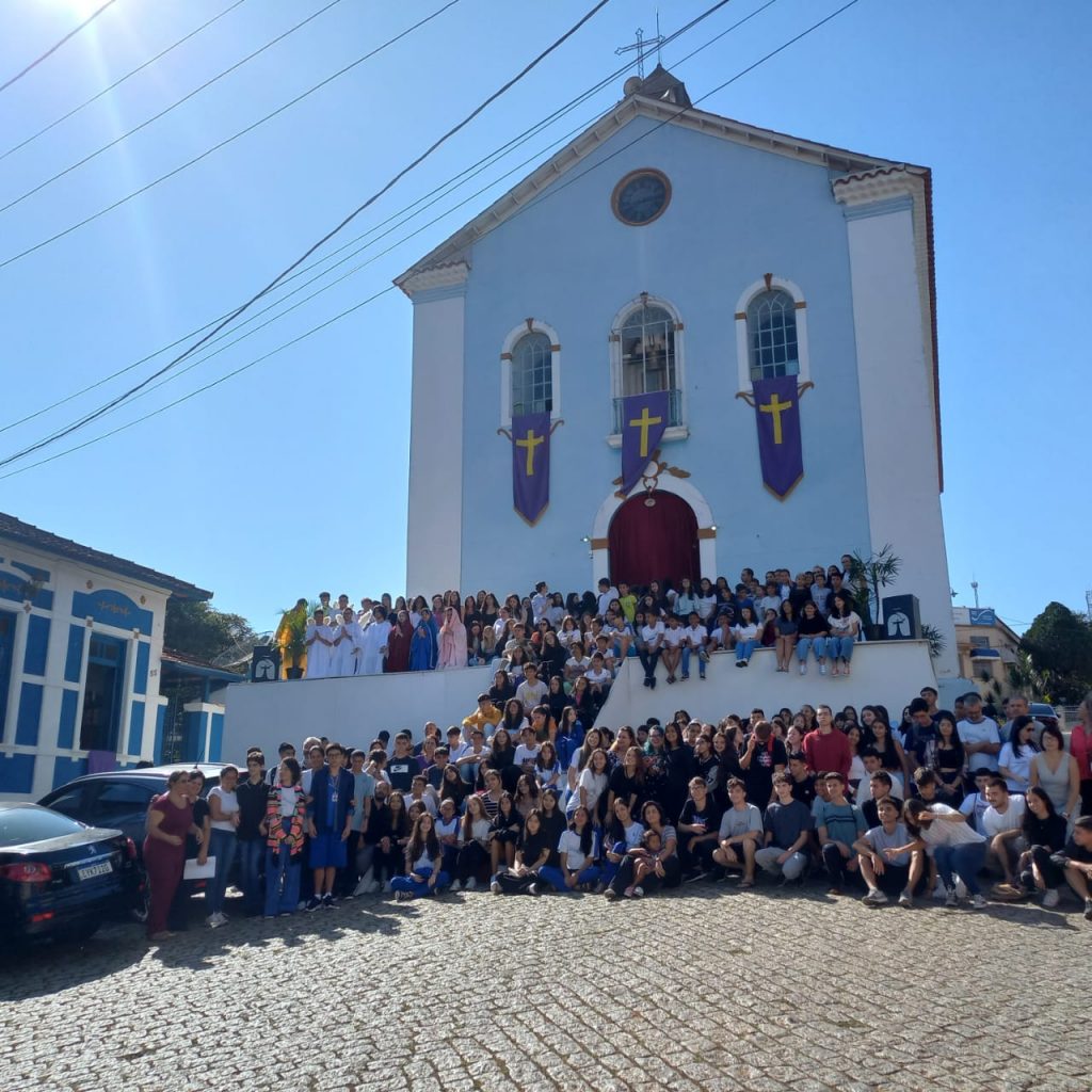 Via-sacra do Colégio Franciscano Santo Inácio